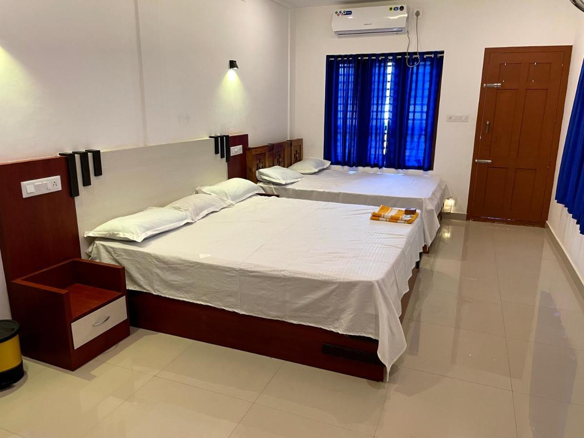 Dakshinakasi Guest House Thirunelly المظهر الخارجي الصورة